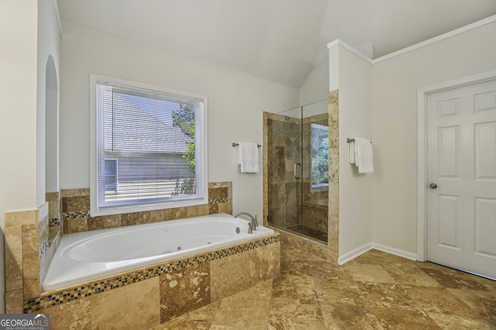 240 Amberton Court Johns Creek - Photo 19