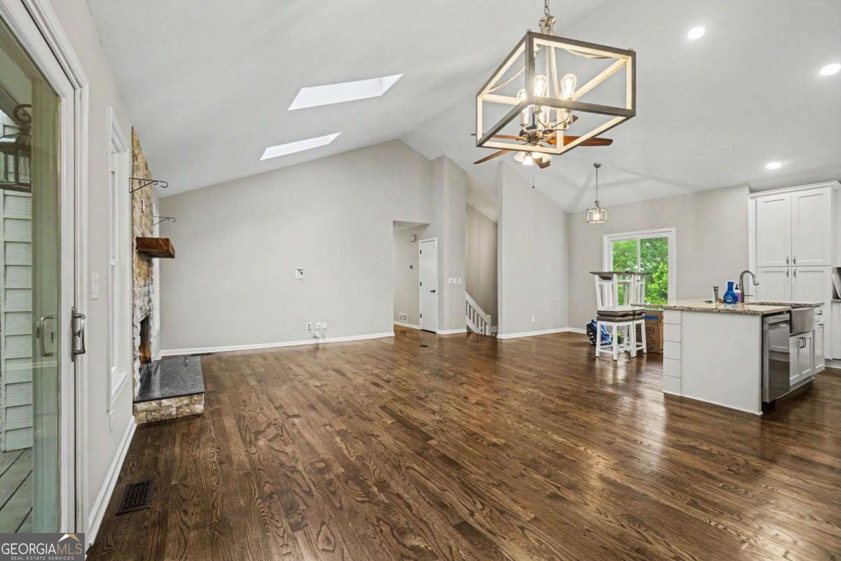 2708 Hawk Drive Marietta - Photo 9