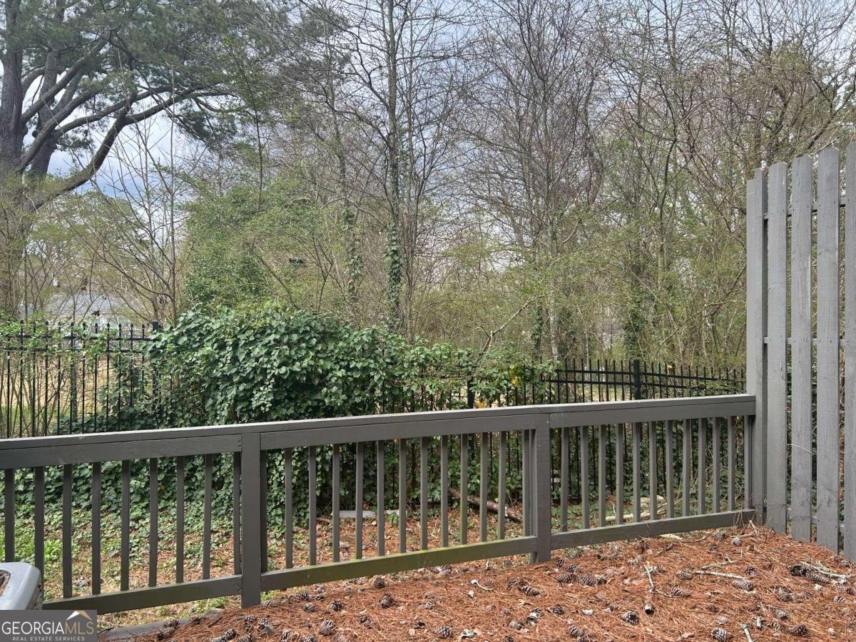 2604 Campbellton Road Atlanta - Photo 16