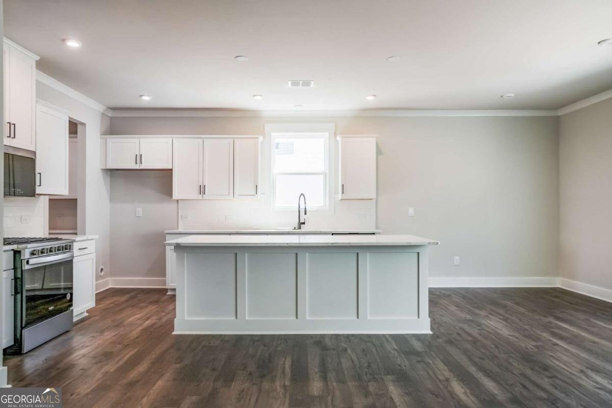 180 Henley Street Canton - Photo 10