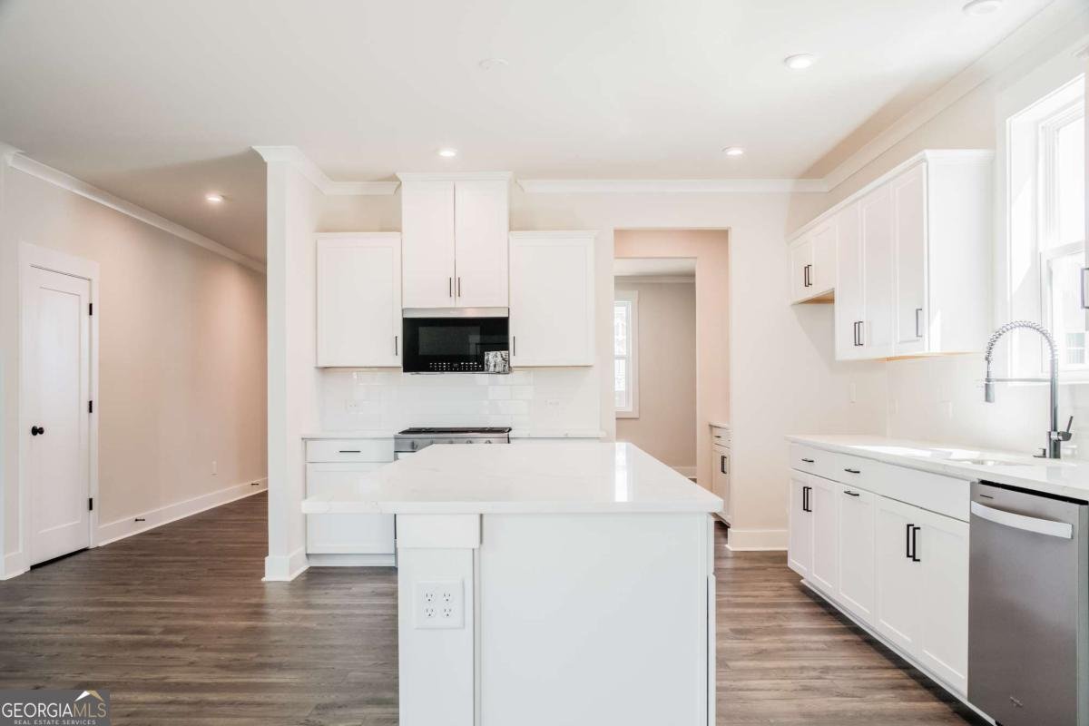 180 Henley Street Canton - Photo 11