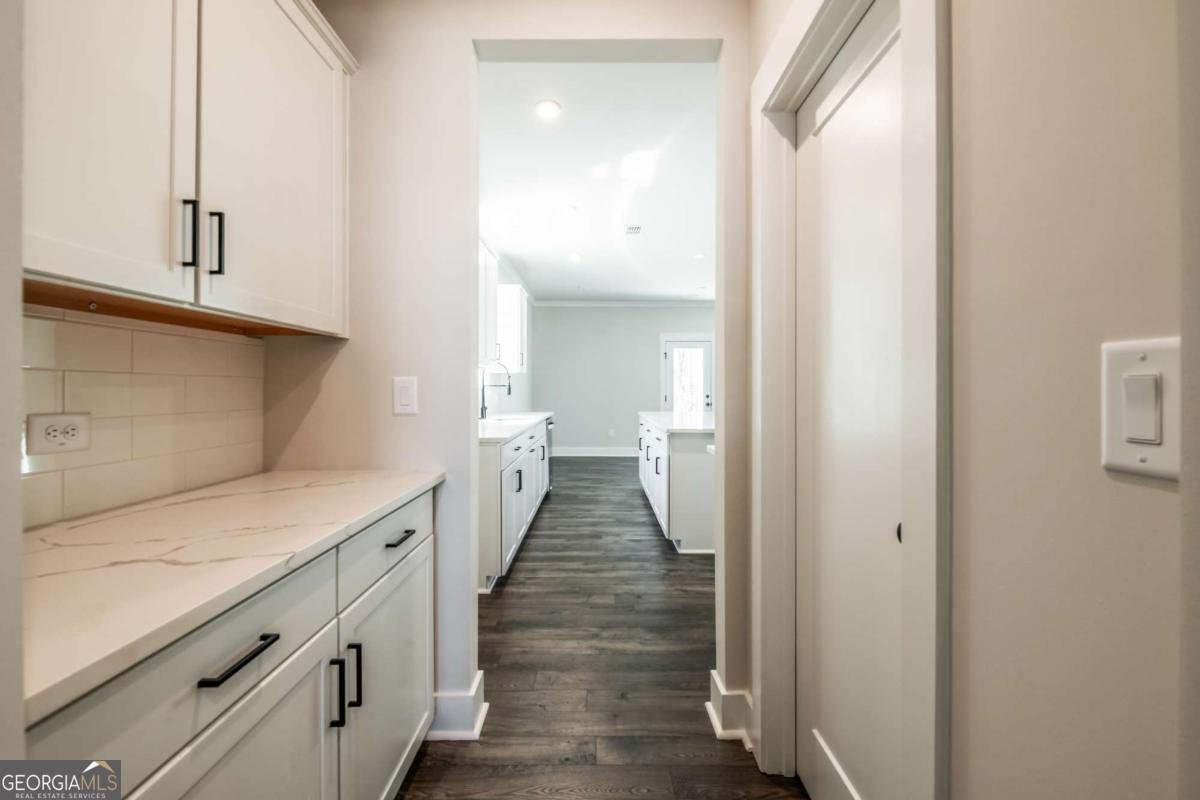 180 Henley Street Canton - Photo 13