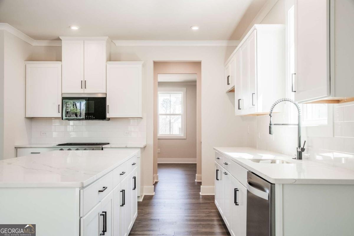 180 Henley Street Canton - Photo 16