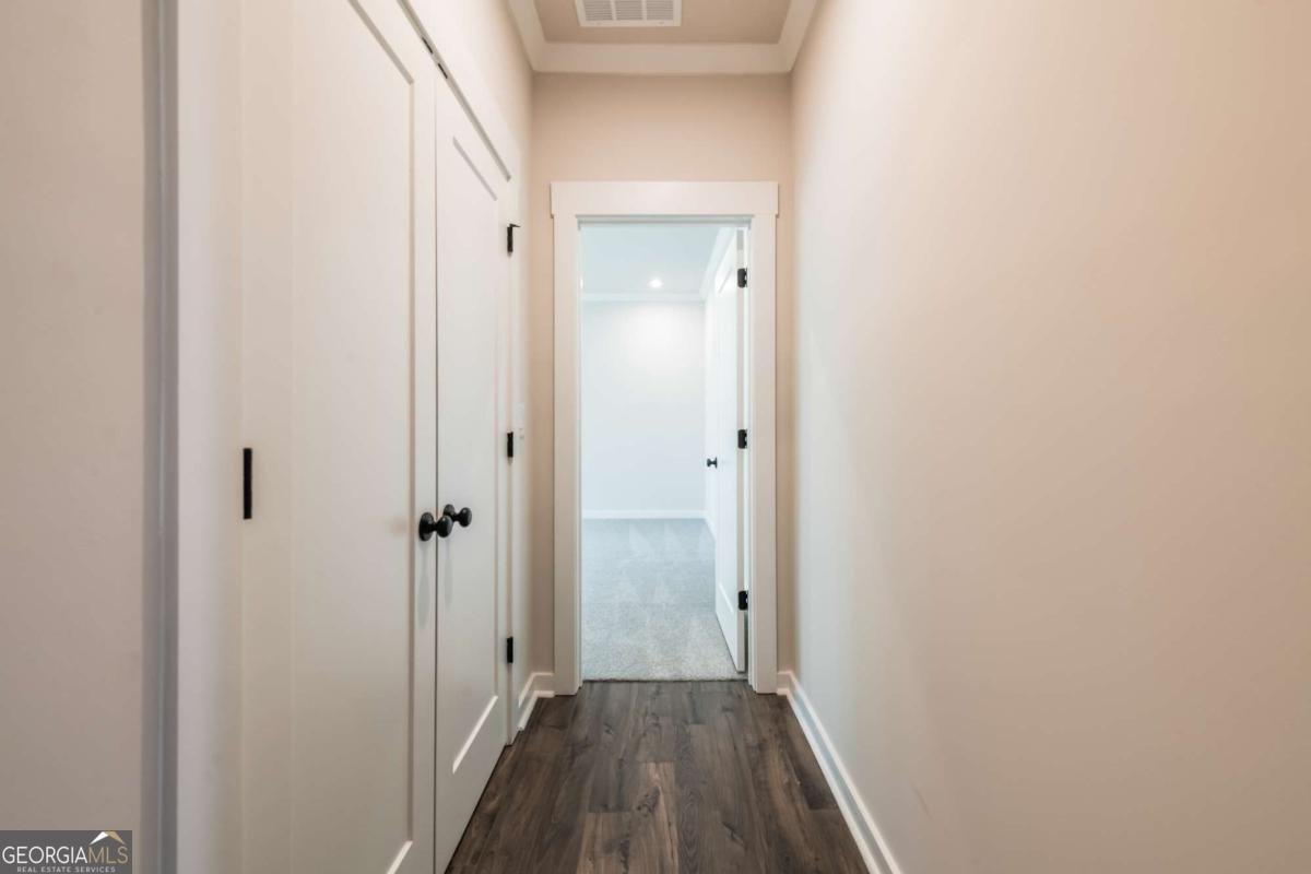 180 Henley Street Canton - Photo 32