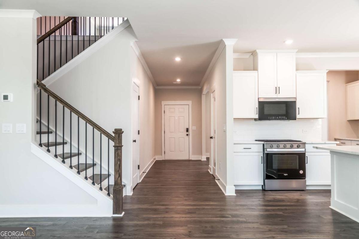 180 Henley Street Canton - Photo 9