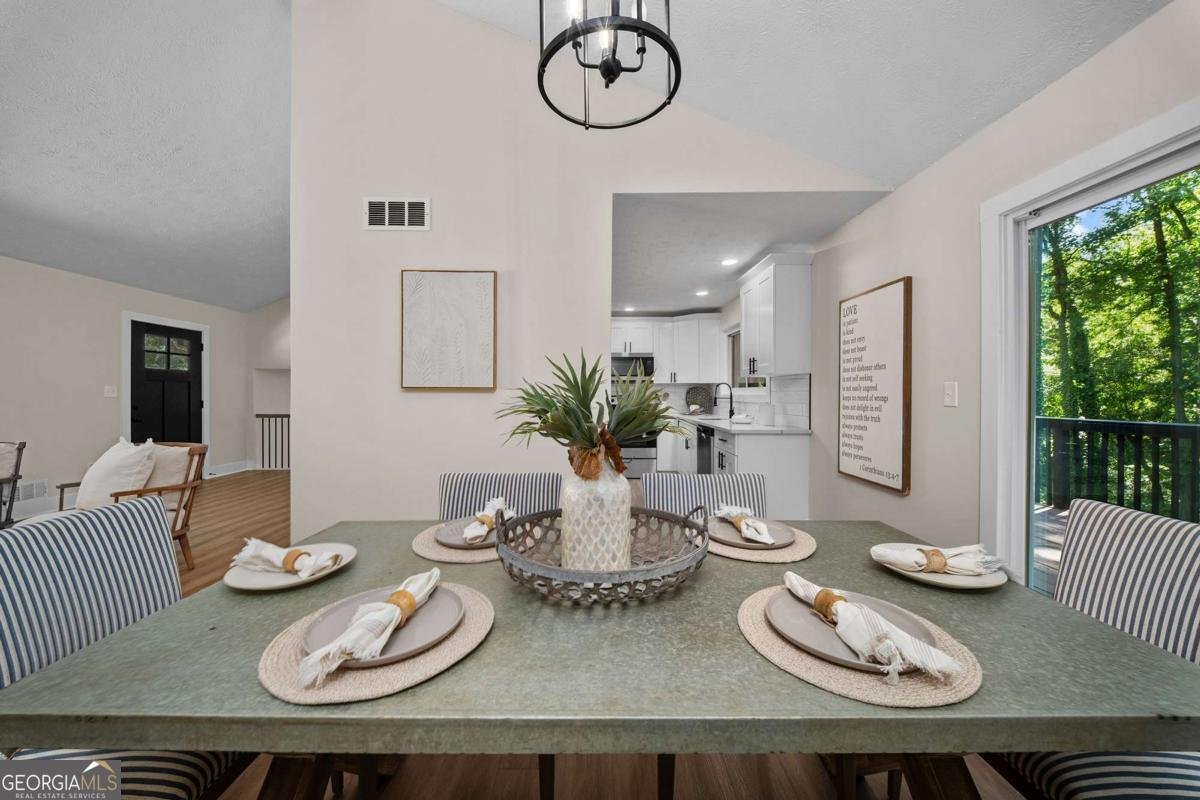 712 Overland Trail Woodstock - Photo 12