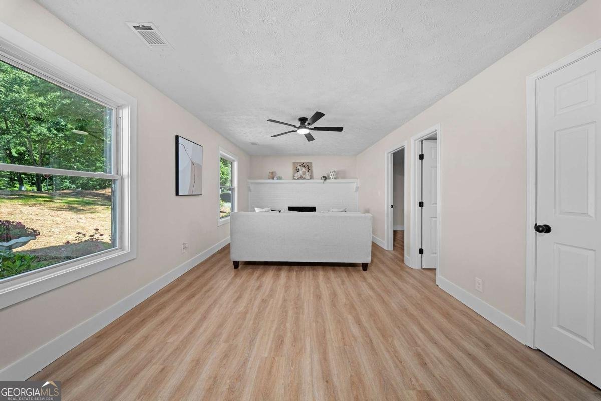 712 Overland Trail Woodstock - Photo 19