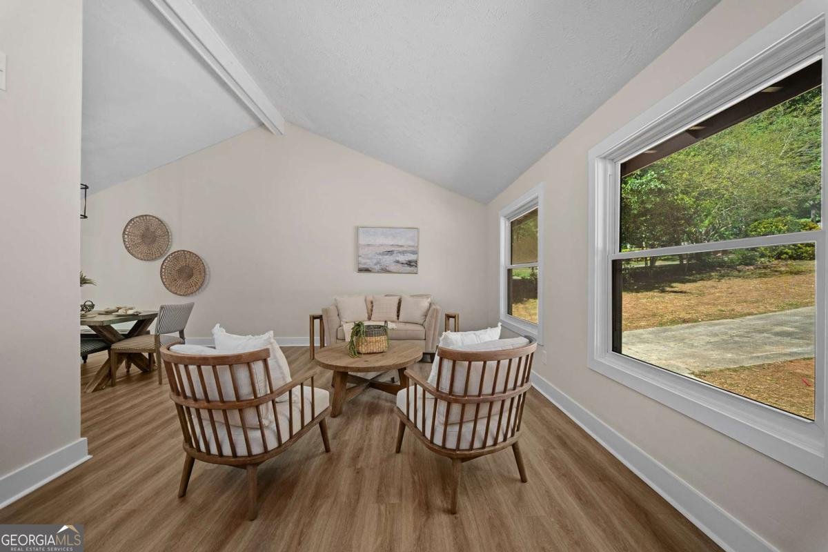 712 Overland Trail Woodstock - Photo 8