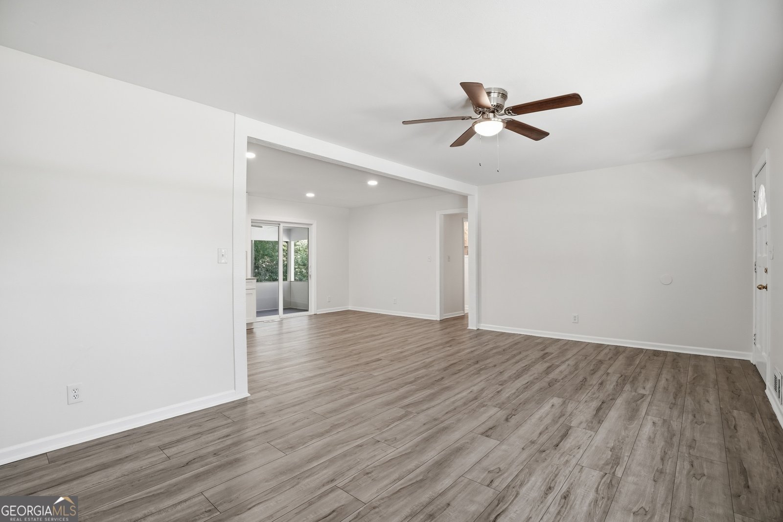 6146 Hill Street Austell - Photo 10