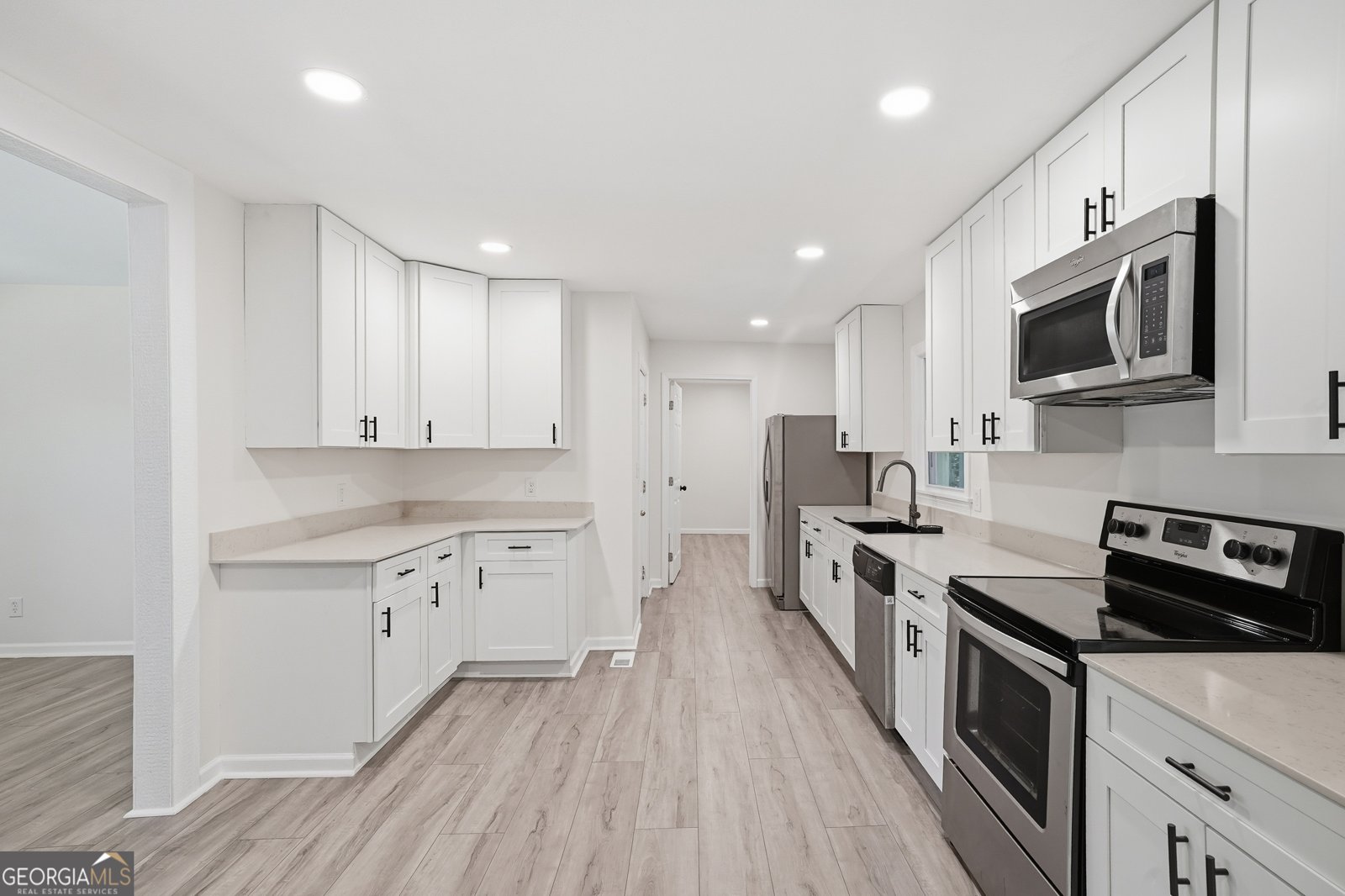 6146 Hill Street Austell - Photo 12