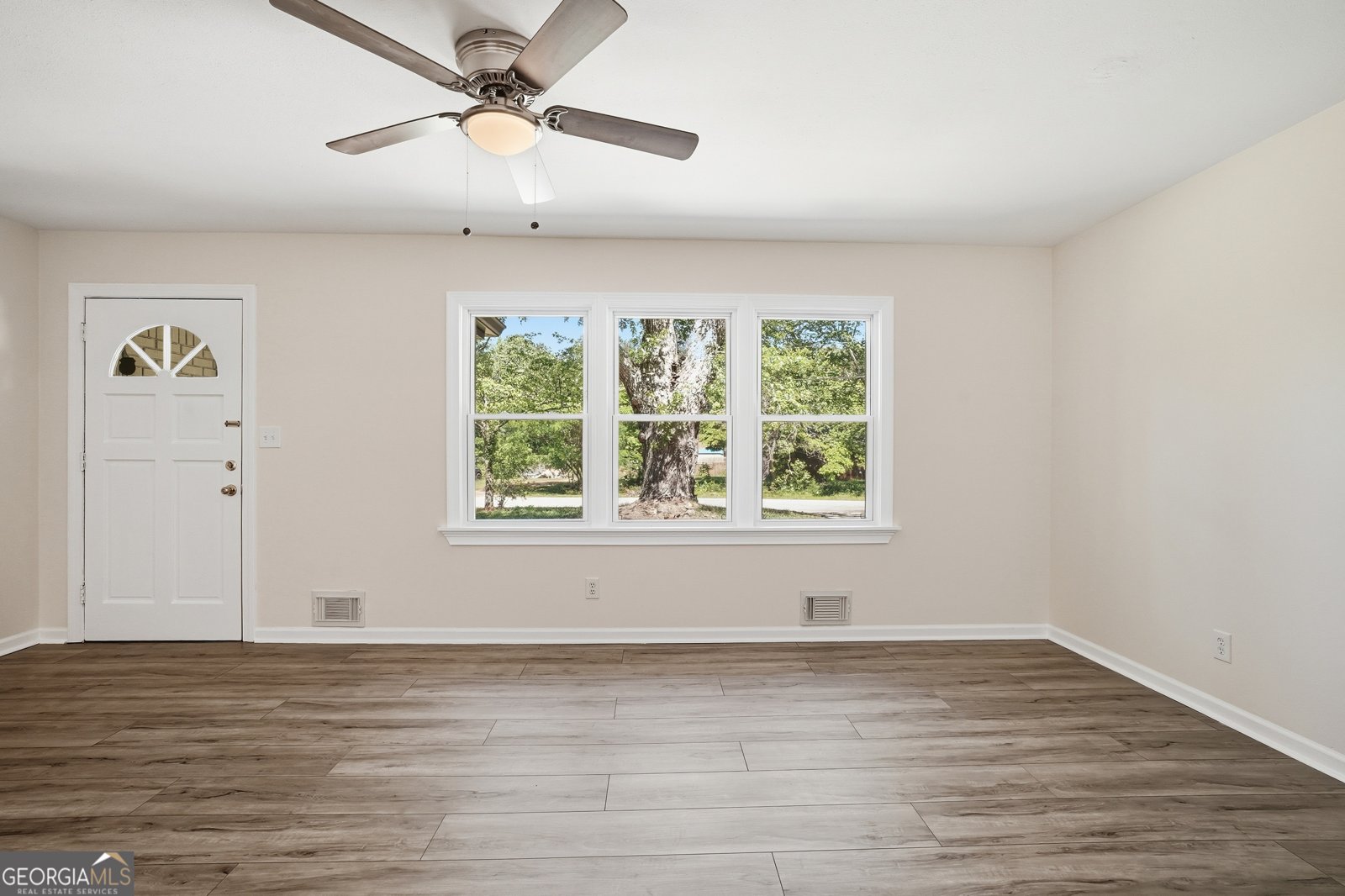 6146 Hill Street Austell - Photo 7
