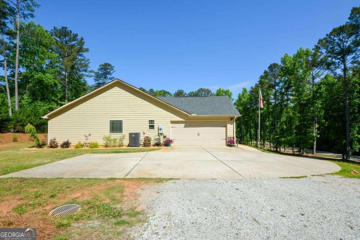 894 Happy Valley Circle Newnan - Photo 8