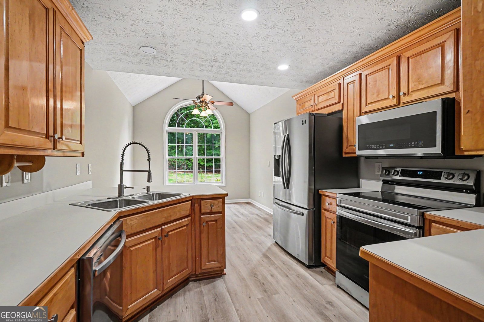 5316 Valley Forest Way Flowery Branch - Photo 9