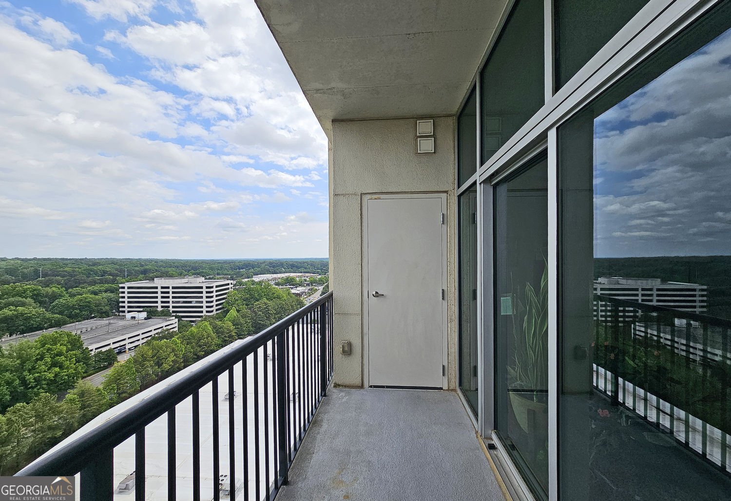 4561 Olde Perimeter Way Atlanta - Photo 16