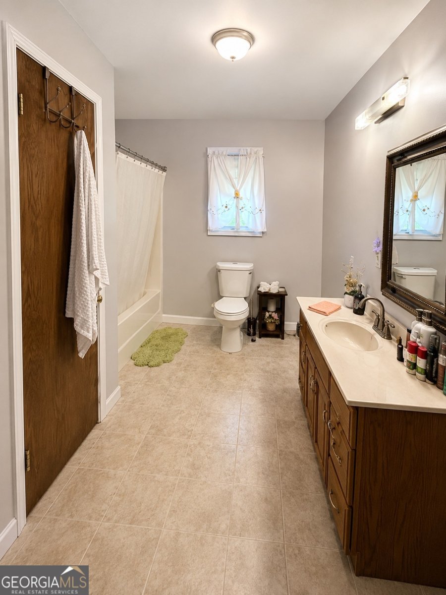 839 Cannafax Road Barnesville - Photo 7