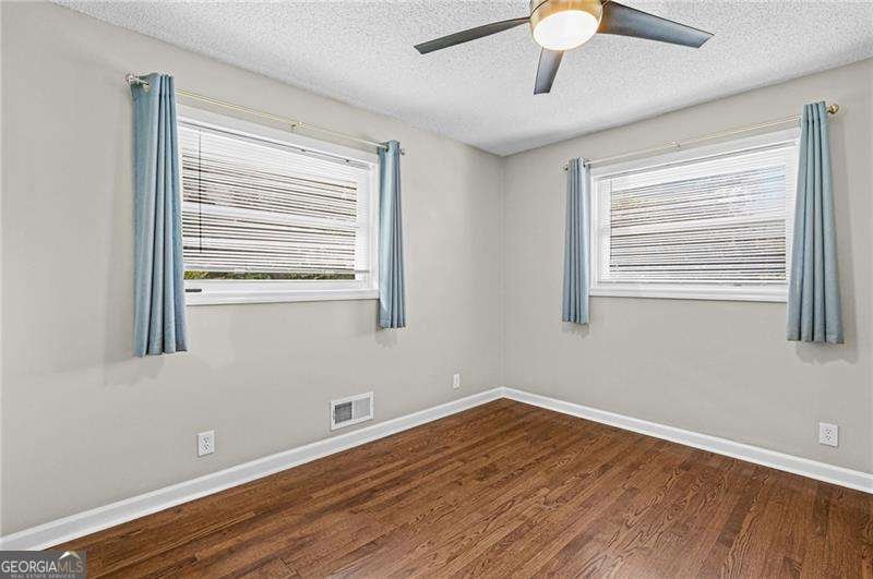 2497 Whites Mill Lane Decatur - Photo 16