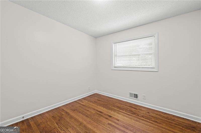 2497 Whites Mill Lane Decatur - Photo 19