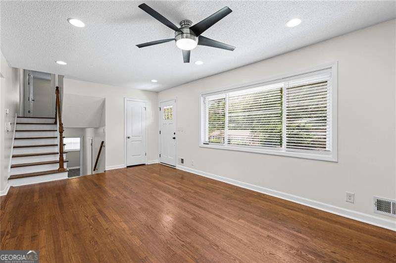 2497 Whites Mill Lane Decatur - Photo 6