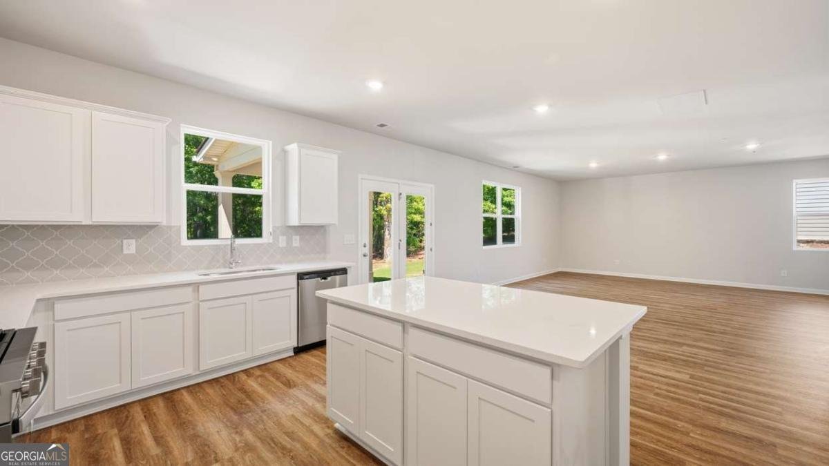 500 Whitman Lane Stockbridge - Photo 9