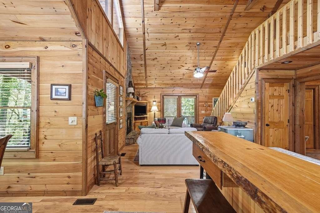 284 The Woods Road Mineral Bluff - Photo 10