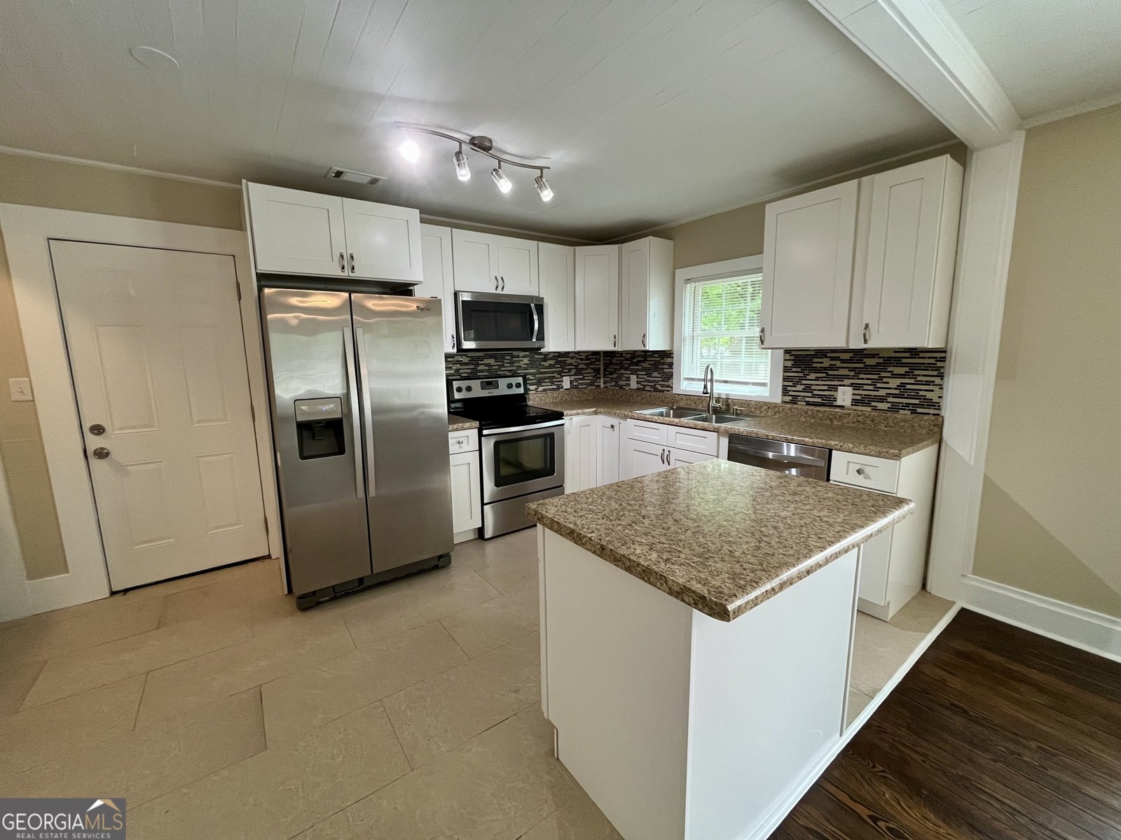 221 Bellview Street Winder - Photo 12