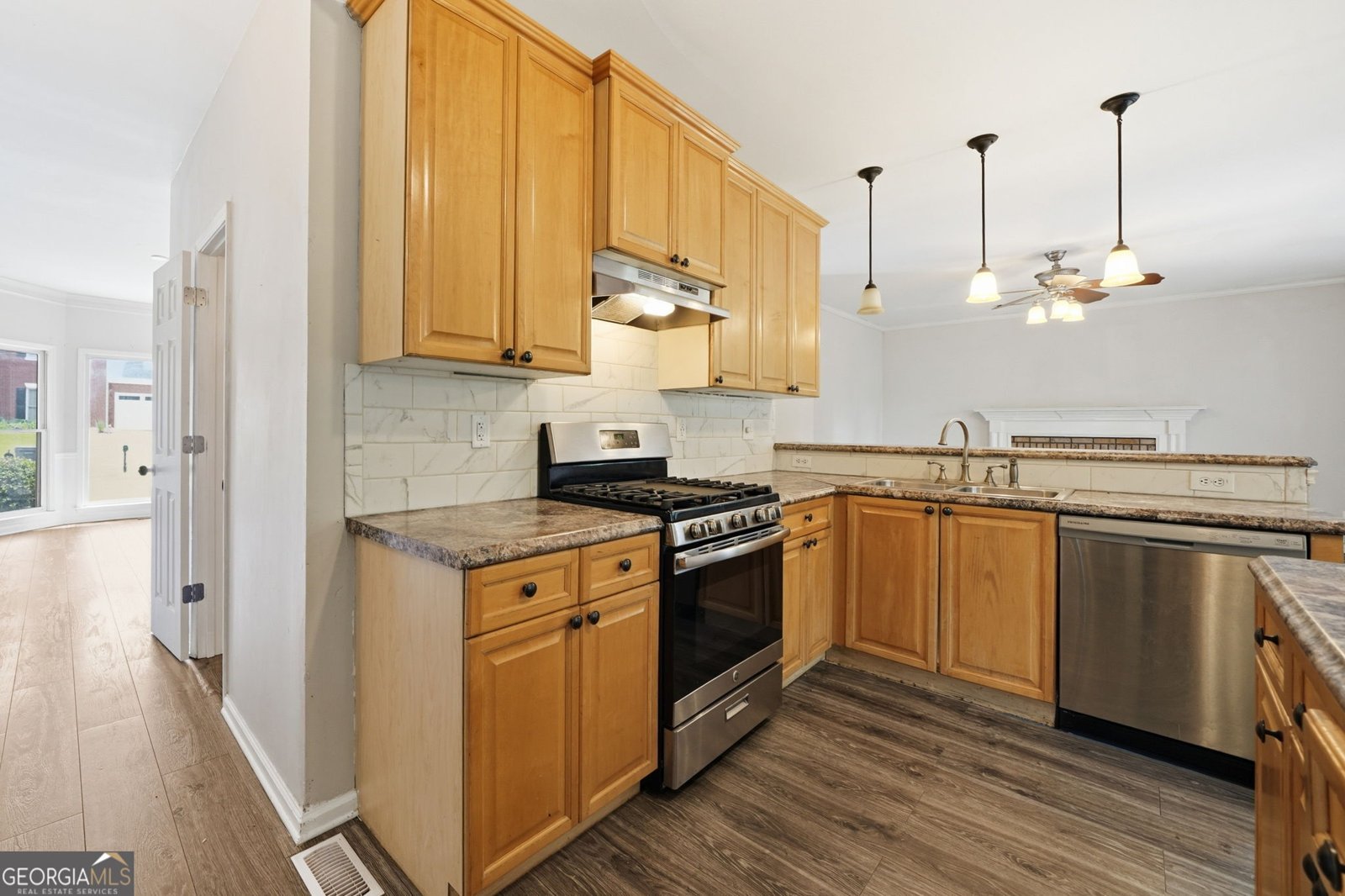 705 Ambur Cove Way Lawrenceville - Photo 9