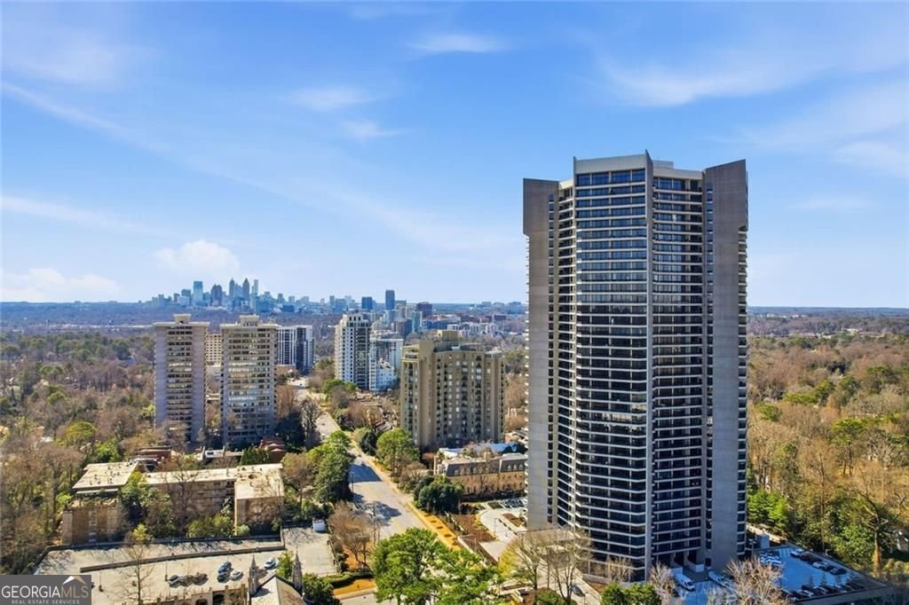 2660 Peachtree Road Atlanta - main photo