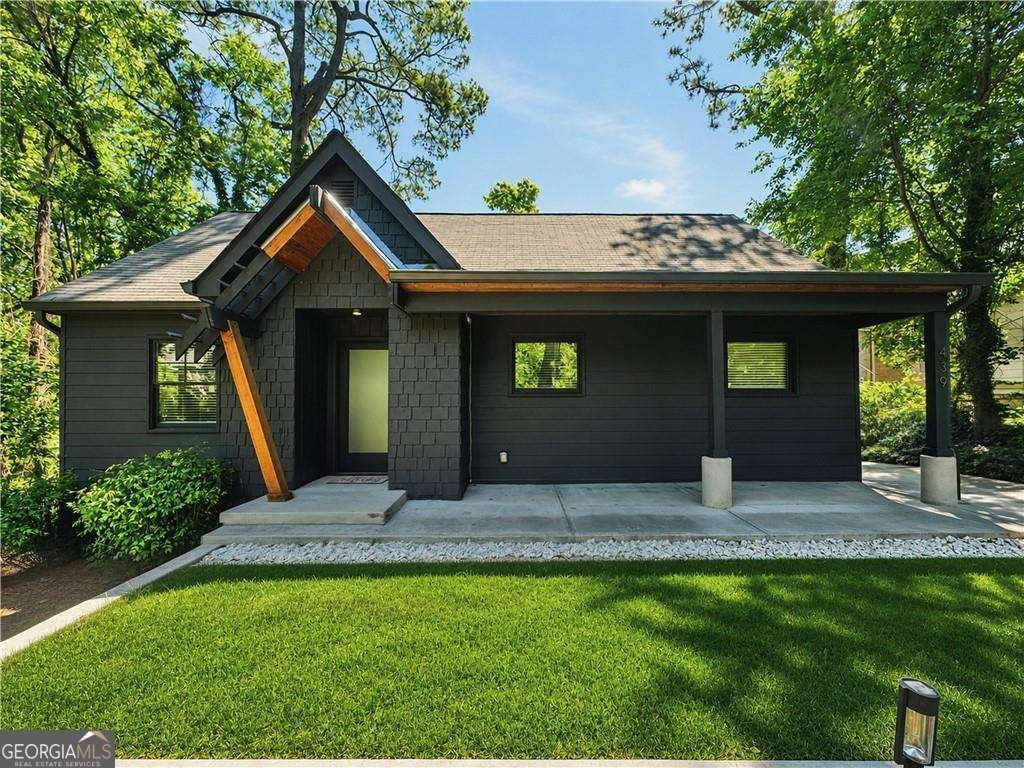 439 Oak Drive Stone Mountain - main photo