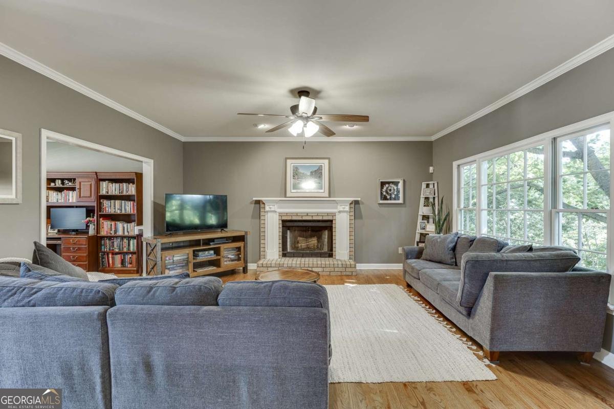 1484 Bellflower Court Lilburn - Photo 10