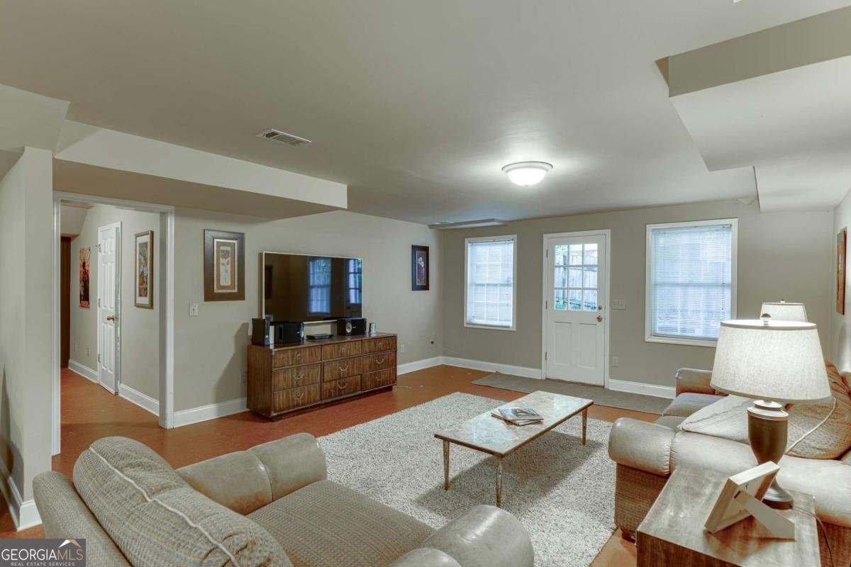 1484 Bellflower Court Lilburn - Photo 42