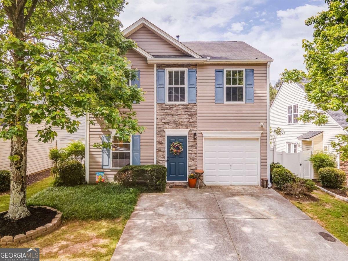 165 Silver Fox Trail Dallas - main photo