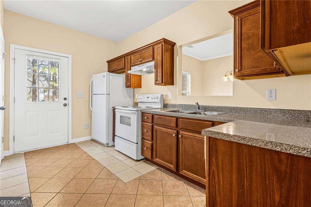 321 Village Drive Loganville - Photo 11