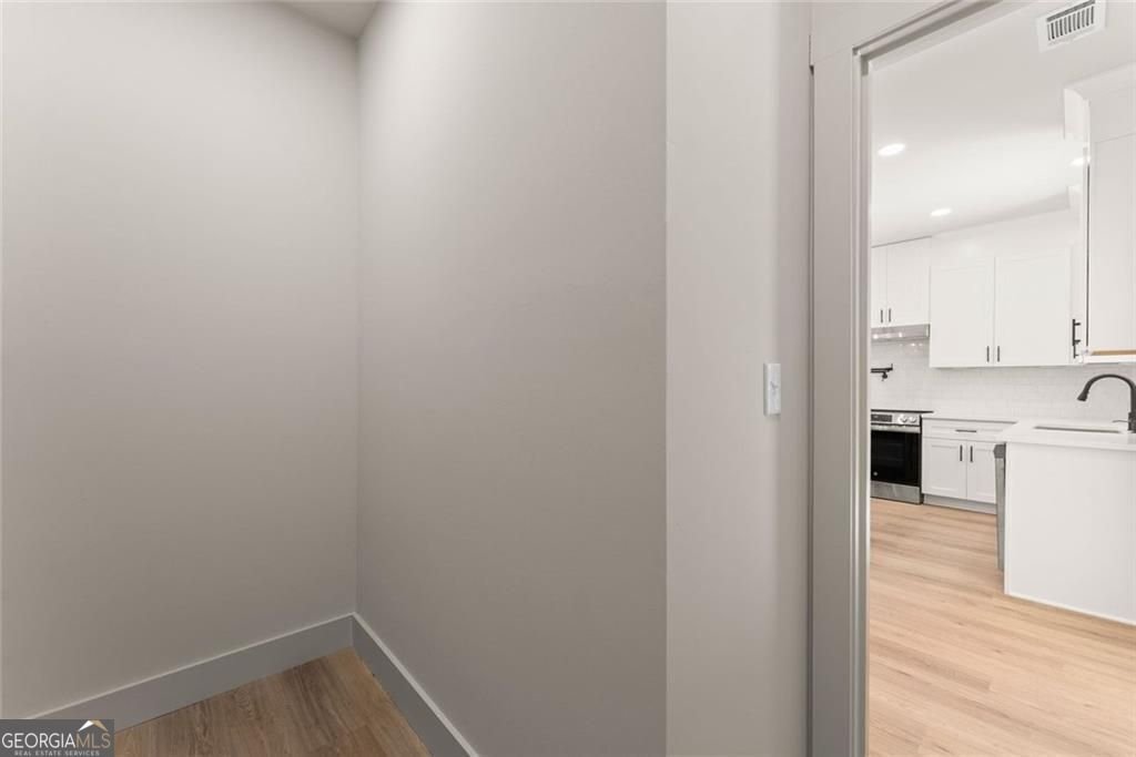 384 Oakland Drive Gainesville - Photo 15