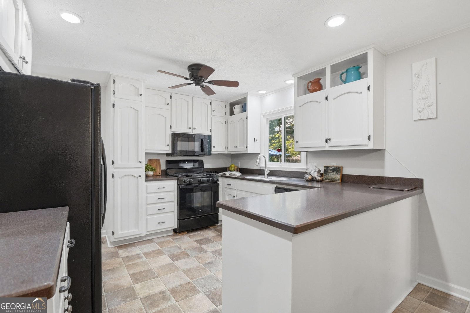 530 Woodline Court Roswell - Photo 12