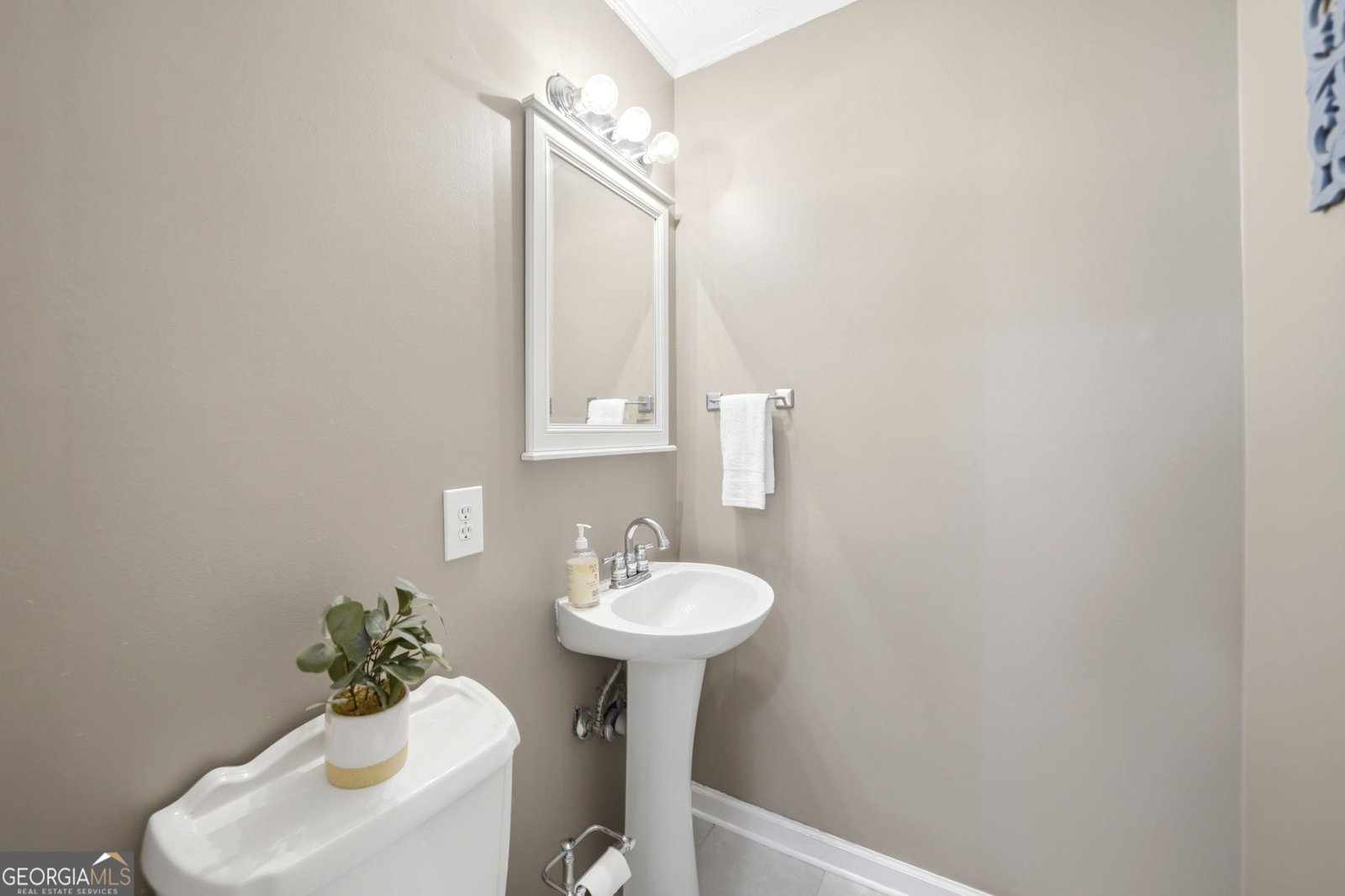 530 Woodline Court Roswell - Photo 26