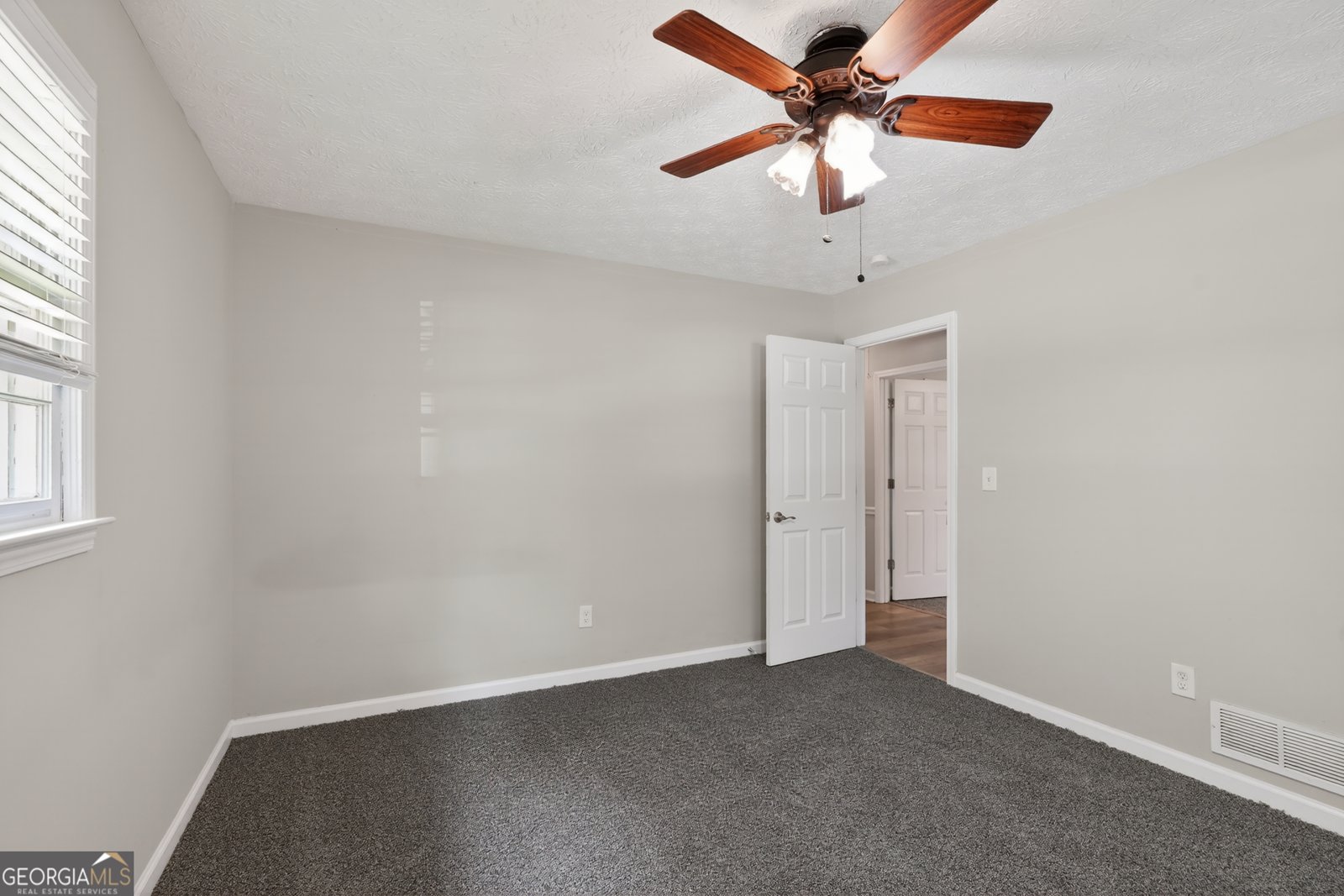 1991 North Road Snellville - Photo 10
