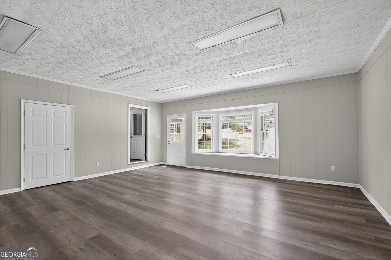1991 North Road Snellville - Photo 13