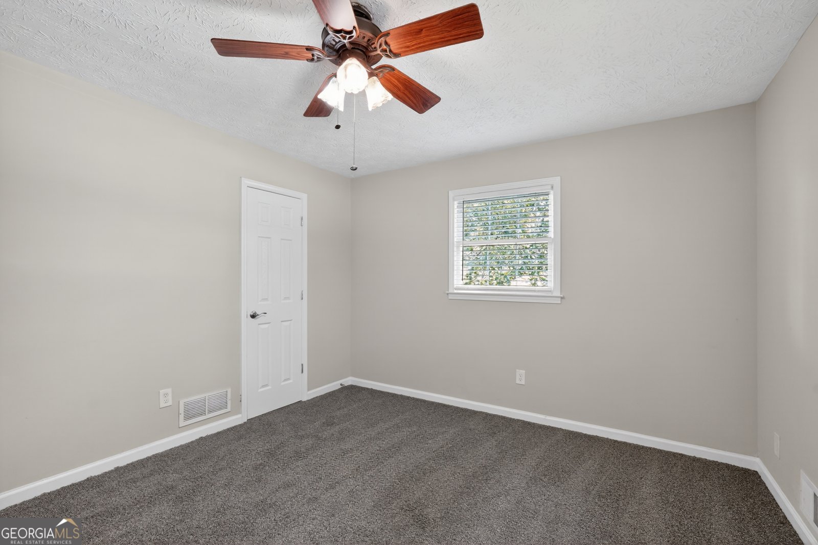 1991 North Road Snellville - Photo 16