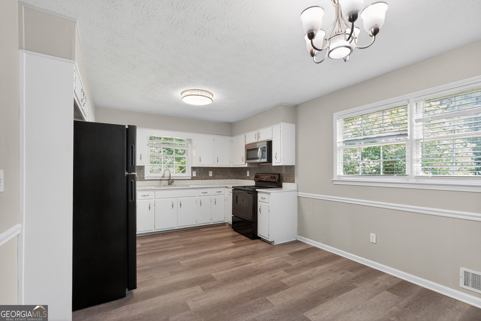 1991 North Road Snellville - Photo 24