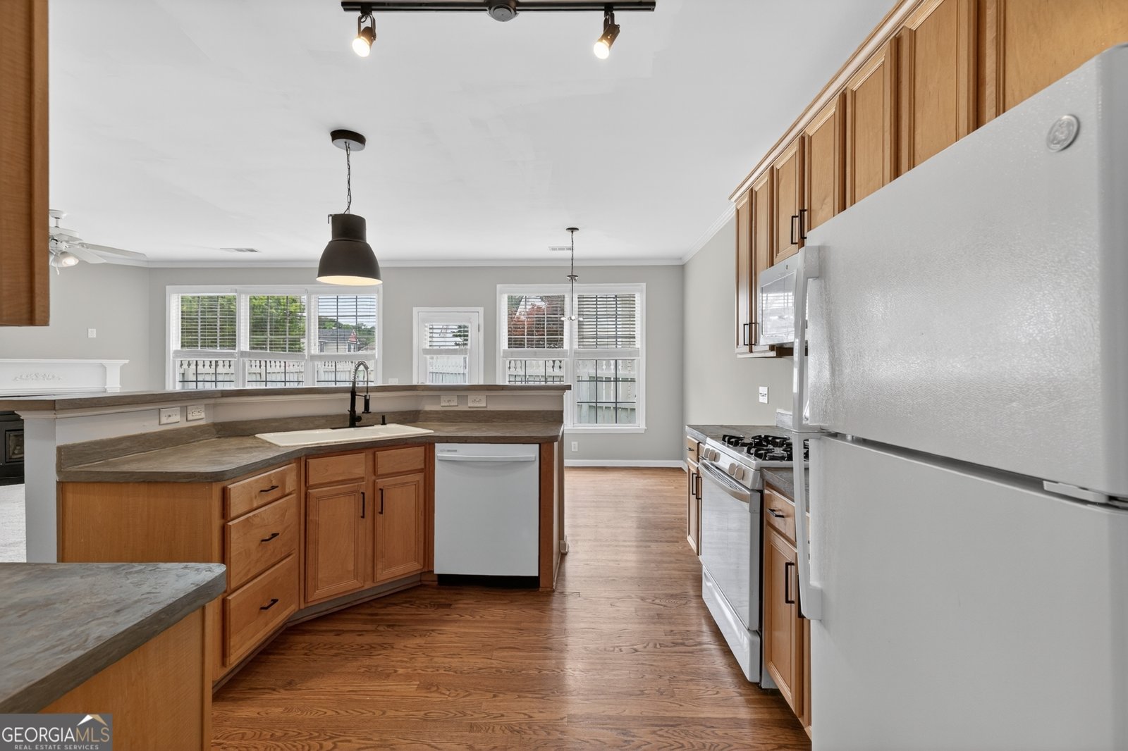 783 Gardenside Circle Marietta - Photo 17