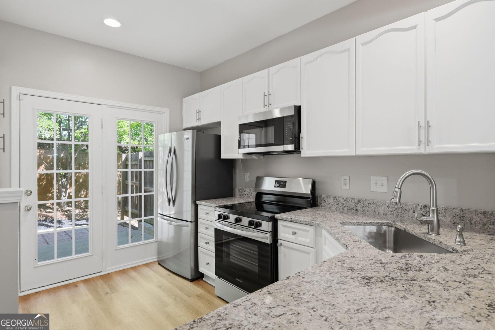 406 McAfee Court Kennesaw - Photo 7