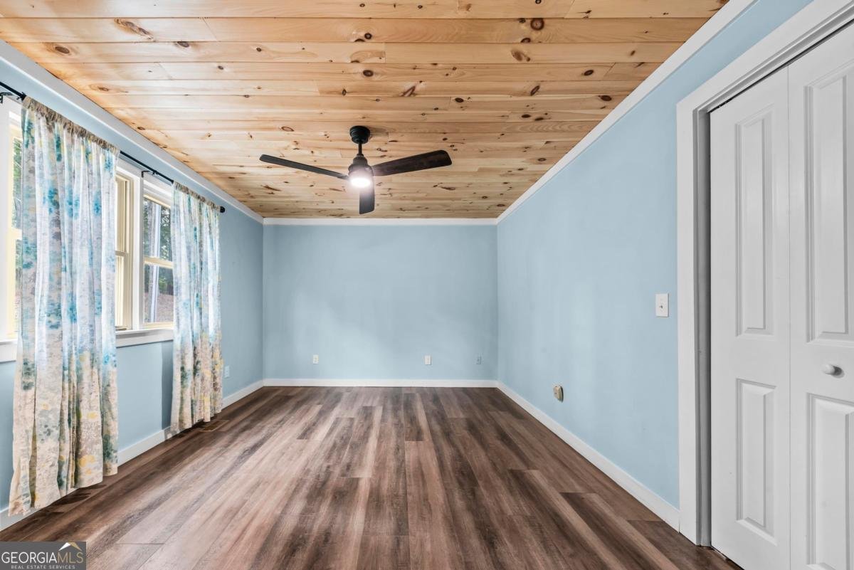 188 Hickory Point Drive Buckhead - Photo 14