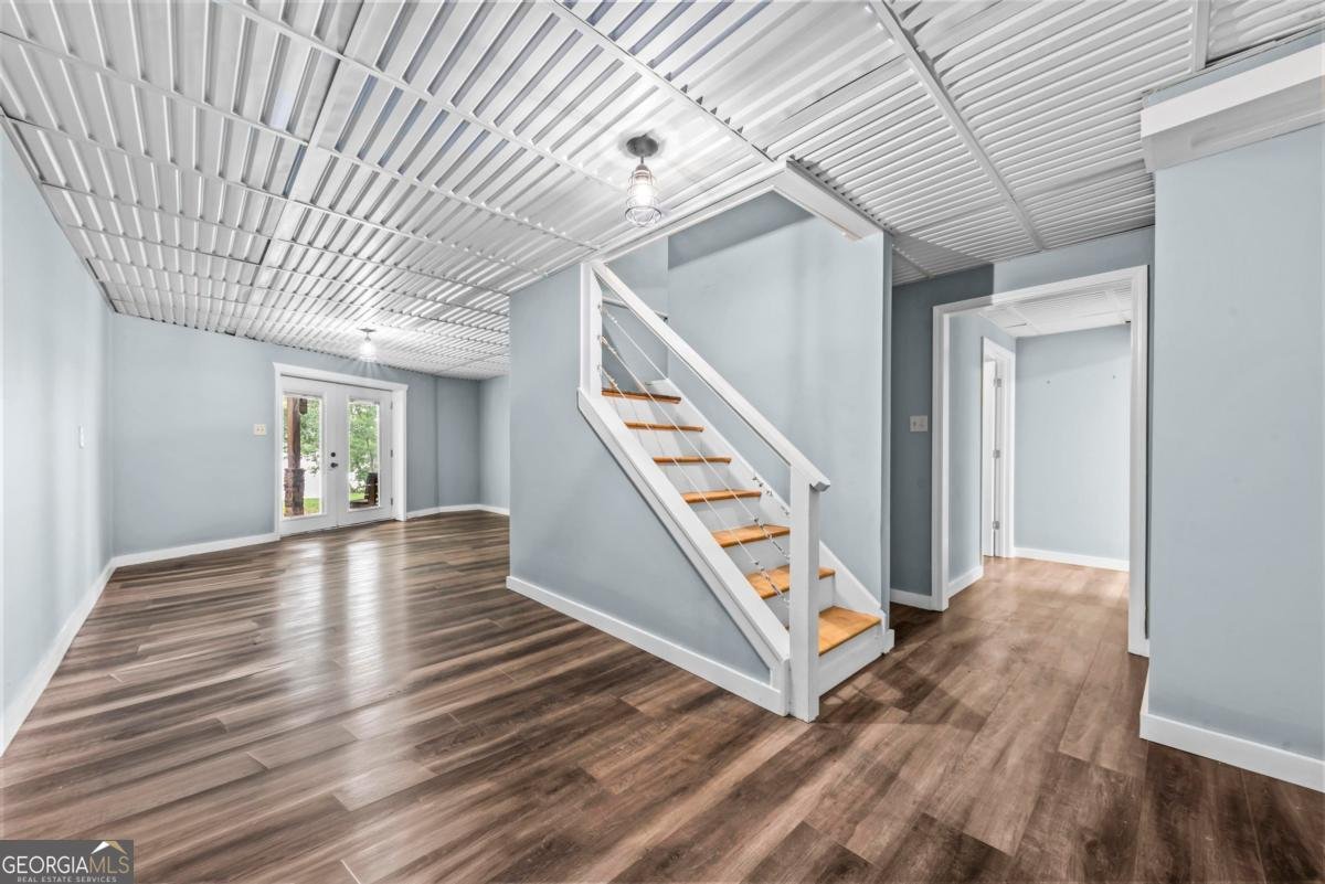 188 Hickory Point Drive Buckhead - Photo 15