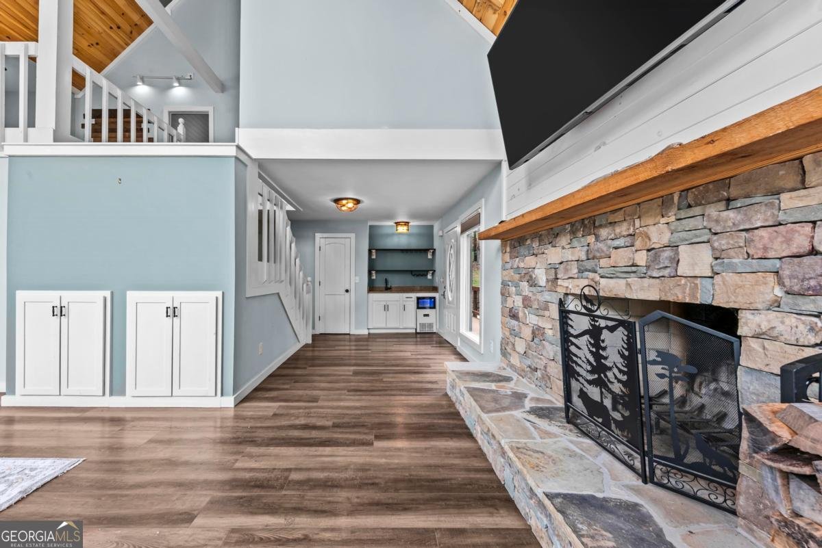 188 Hickory Point Drive Buckhead - Photo 8