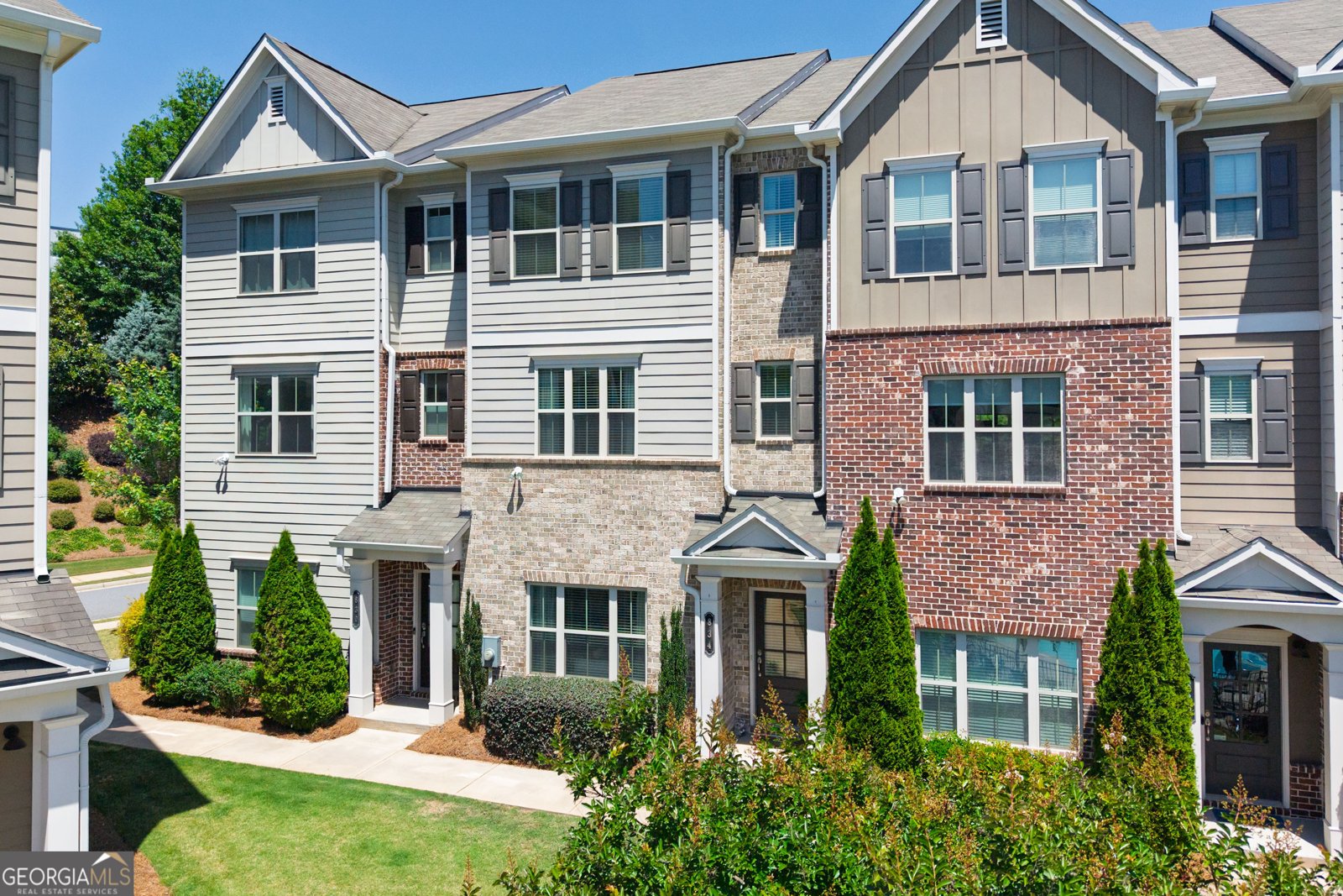 834 Caldwell Circle Marietta - main photo