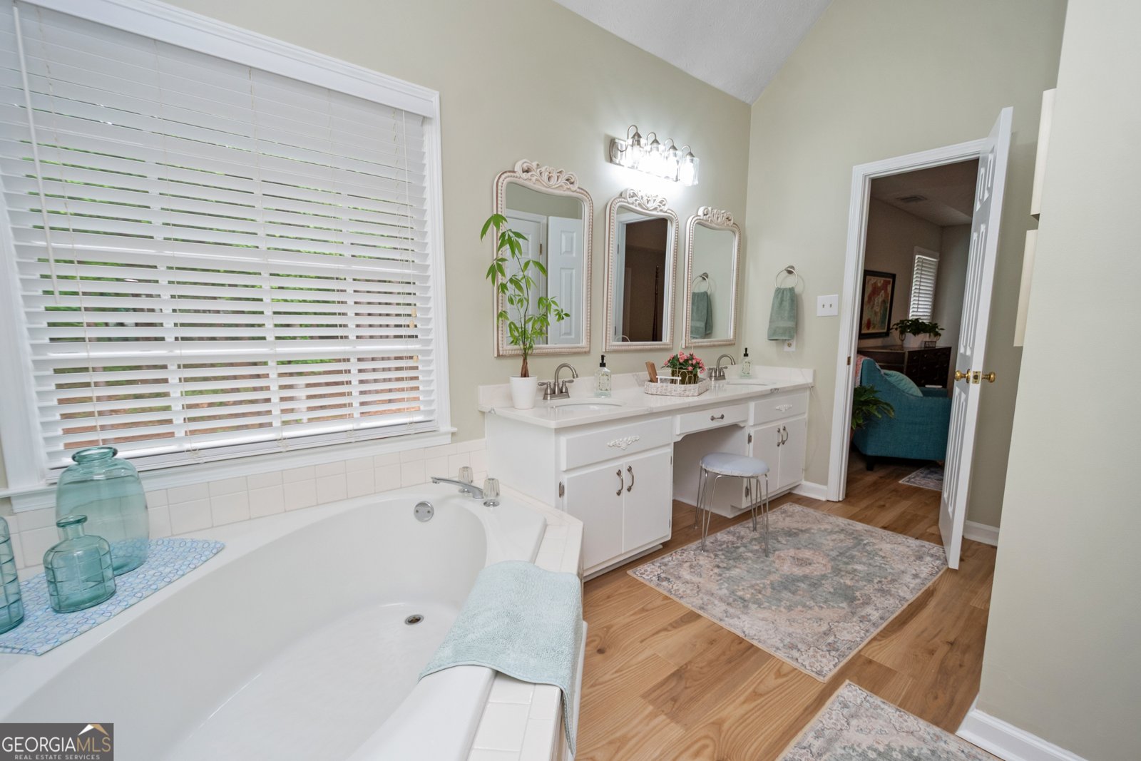 405 Ridgemont Dr No Street Suffix Fayetteville - Photo 22