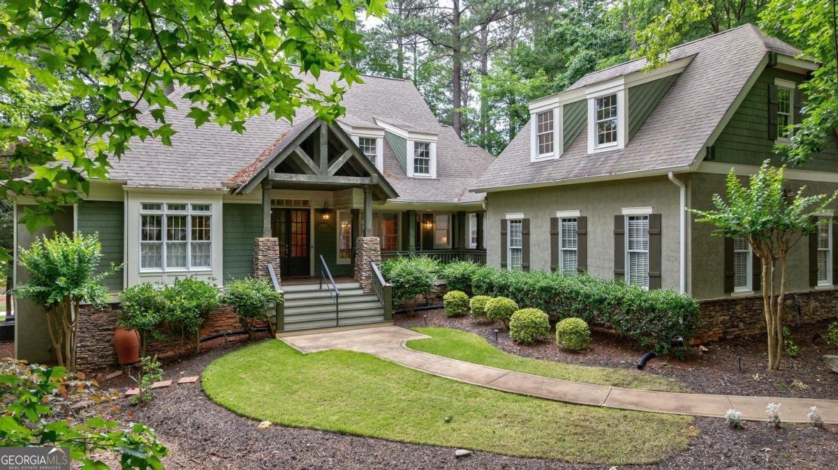 1021 Planters Lane Greensboro - main photo