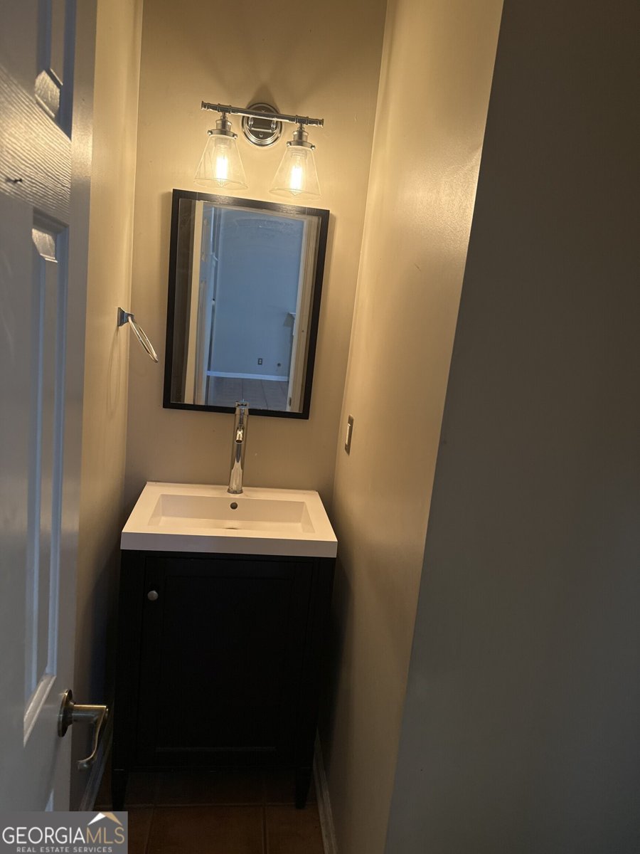 409 Heathcliff Court McDonough - Photo 14