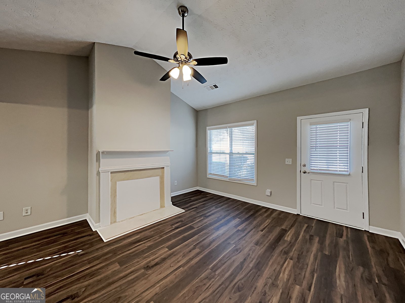 2268 Addison Park Riverdale - Photo 12