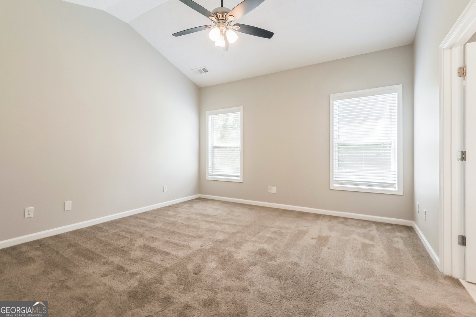 2268 Addison Park Riverdale - Photo 18